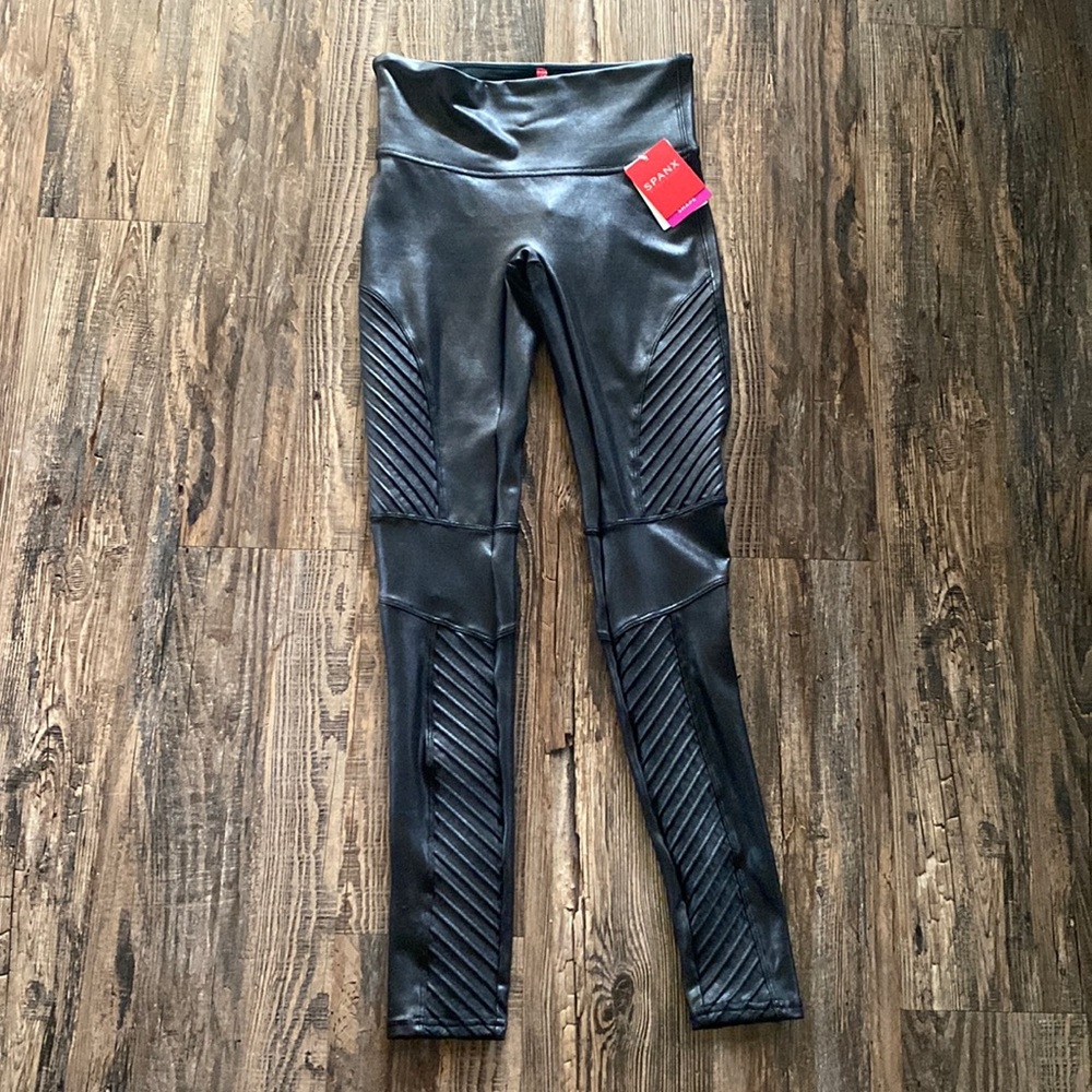 Spanx faux leather moto leggings nwt size small
